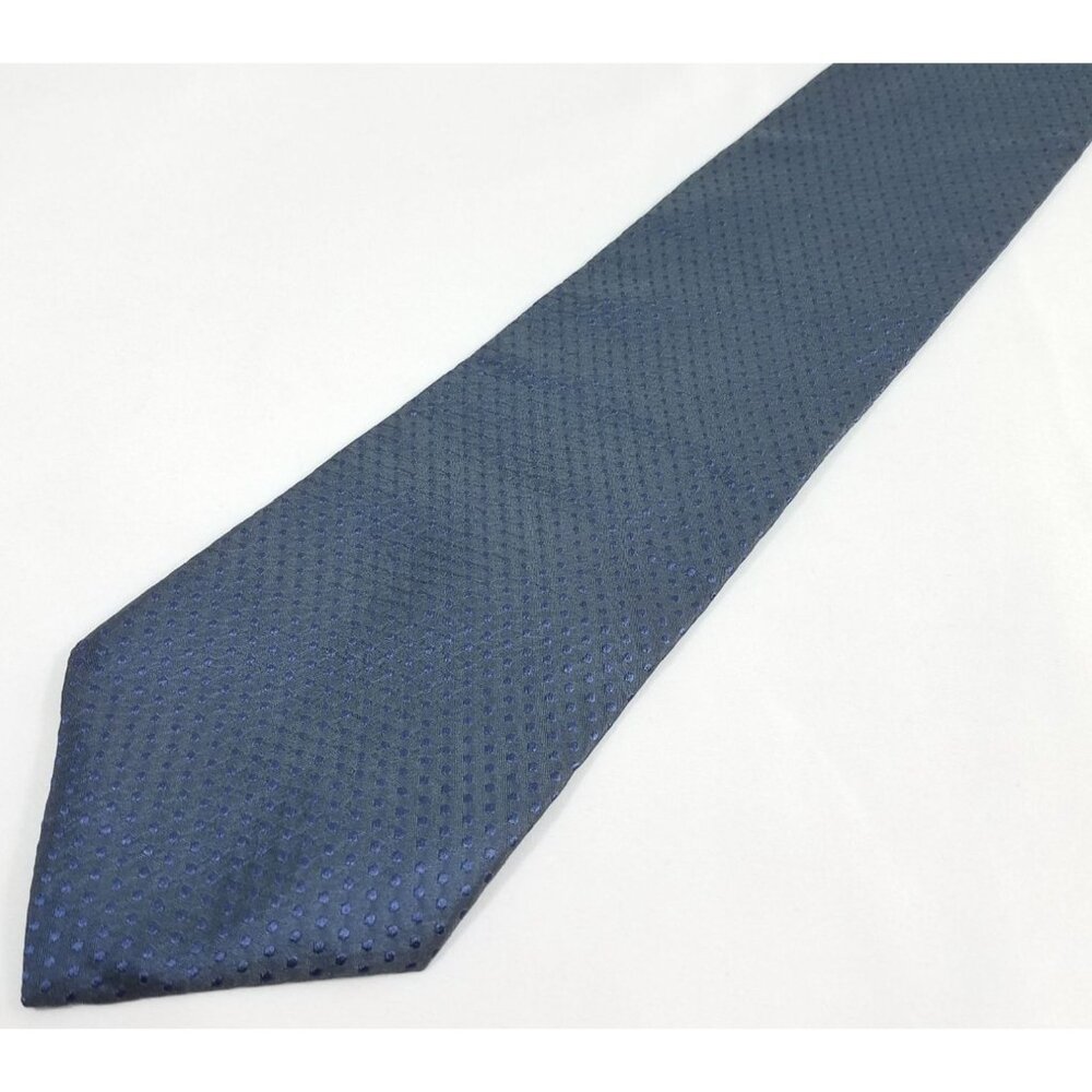 Donna Karan Signature Mens Necktie Silk Blue Dots vintage tie Made in USA
